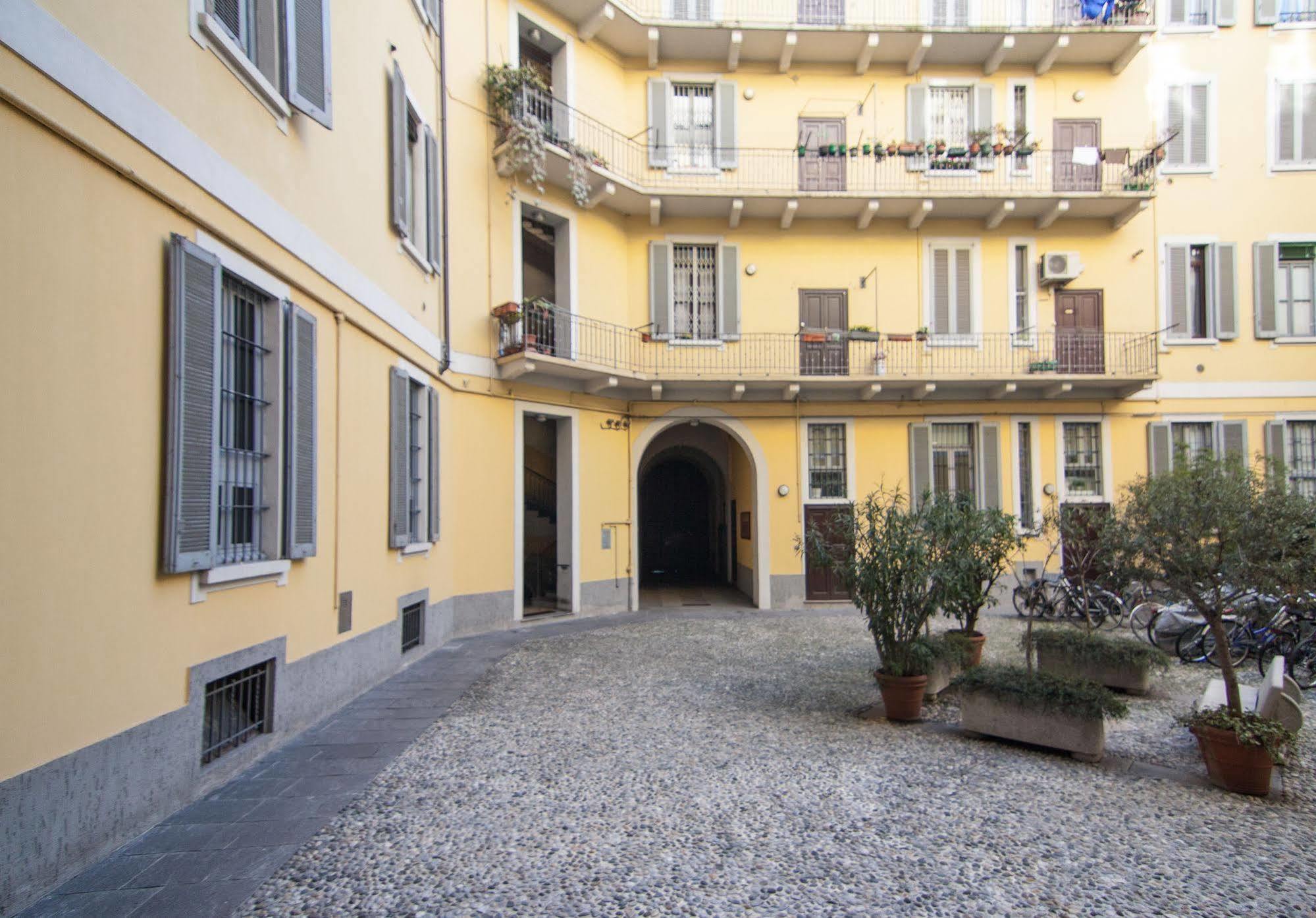 Miniloft-Angy-Navigli Apartment Milan Exterior photo