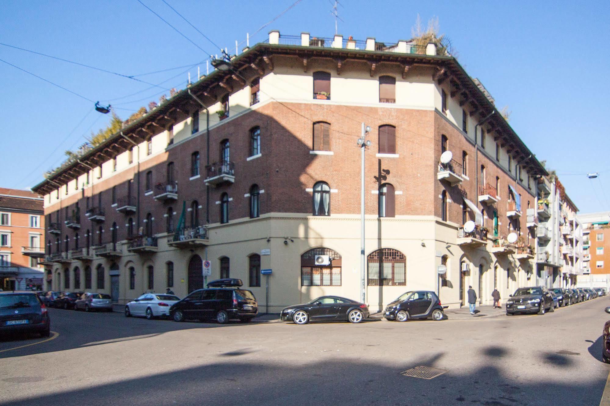 Miniloft-Angy-Navigli Apartment Milan Exterior photo